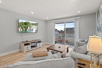 205 Carteret Ave in Seaside Heights, NJ - Building Photo - Building Photo