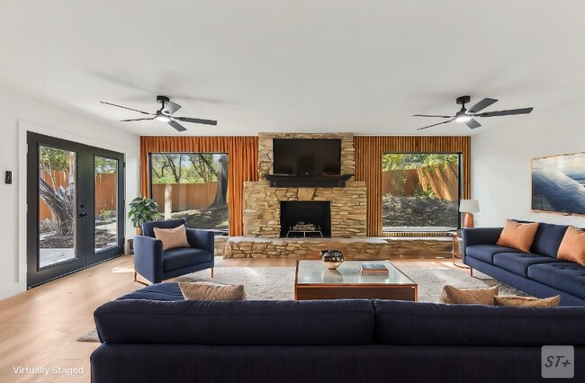 909 Austin Highlands Blvd in Austin, TX - Building Photo - Building Photo