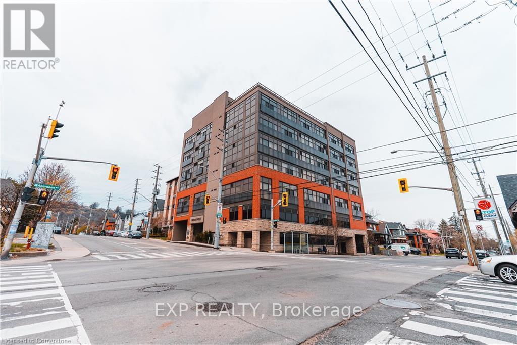 427-427 Aberdeen Ave in Hamilton, ON - Building Photo