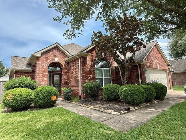 property at 11530 Columbia Pines Ln