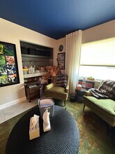 811 Myrtle Terrace in Naples, FL - Building Photo - Building Photo