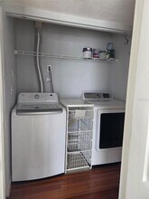 2035 Dixie Belle Dr in Orlando, FL - Building Photo - Building Photo