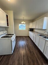 11409 W Point St in Taylor, MI - Building Photo - Building Photo