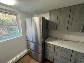22 Spring Ln in Washington Township, NJ - Building Photo - Building Photo