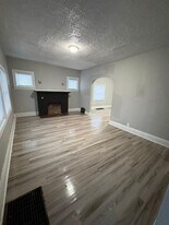 1045 N Elmer St in South Bend, IN - Building Photo