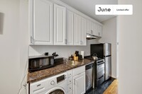 205 W 109th St in New York, NY - Building Photo - Building Photo