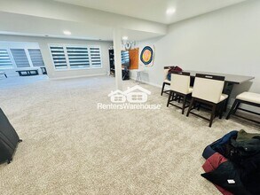 17955 Headwaters Dr in Lakeville, MN - Building Photo - Building Photo
