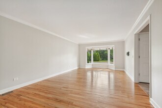 1205 Brian Cir in Libertyville, IL - Building Photo - Building Photo