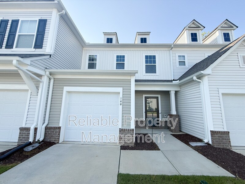 140 Willow Green Dr in Clayton, NC - Building Photo