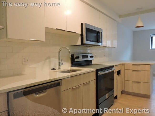 10 Soden St in Cambridge, MA - Building Photo - Building Photo