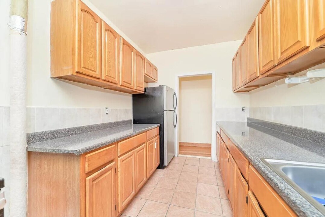 501 W 135th St in New York, NY - Building Photo