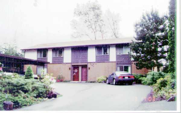 4320 Beckonridge Dr W in Fircrest, WA - Building Photo