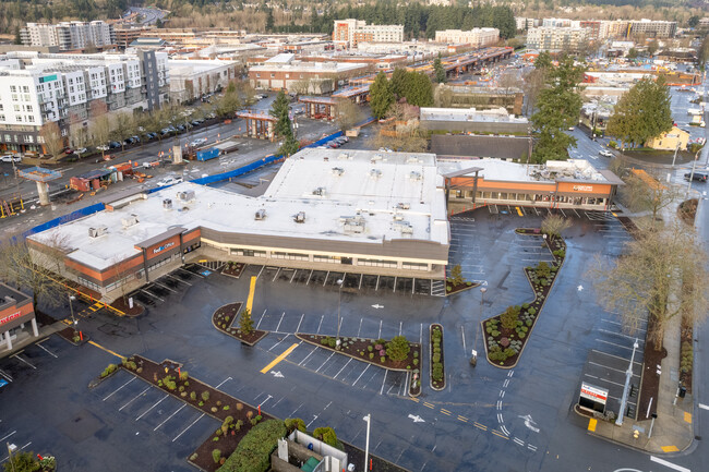 AMLI Redmond Way in Redmond, WA - Foto de edificio - Building Photo