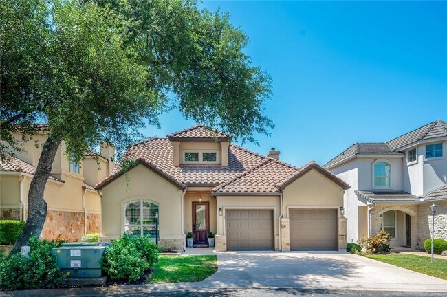 property at 15 Chandon Ln