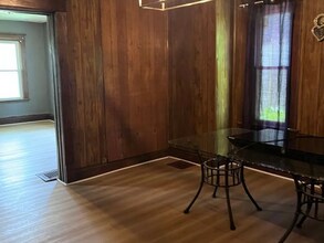 13503 Ashburton Rd in Cleveland, OH - Building Photo - Building Photo