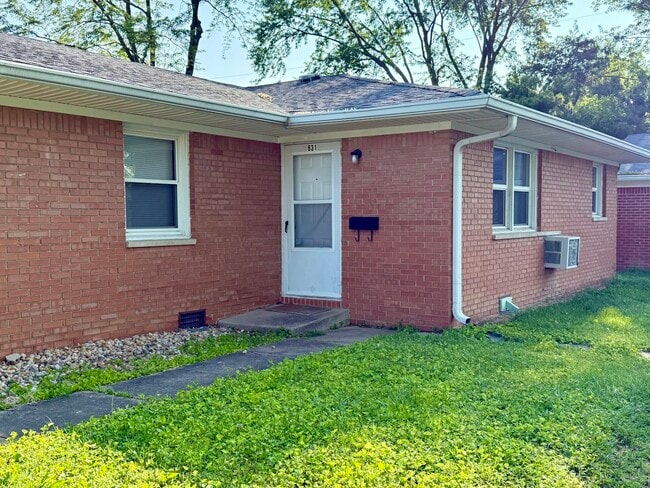 631 Simmons St in Plainfield, IN - Building Photo - Building Photo