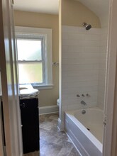 1038 Overlook Ave in Cincinnati, OH - Building Photo - Building Photo