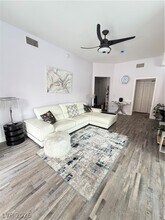 87 E Agate Ave in Las Vegas, NV - Building Photo - Building Photo