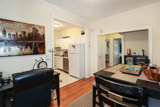 78-10 32nd Ave in Queens, NY - Building Photo - Building Photo