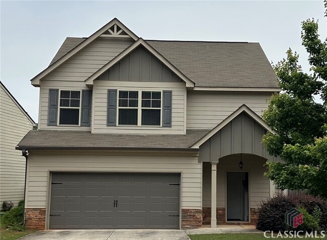 property at 475 Classic Rd