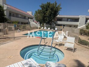 32505 Candlewood Dr in Cathedral City, CA - Building Photo - Building Photo