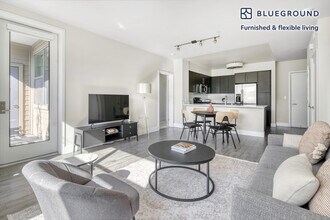 299 Franklin St, Unit SI FL4-ID819 in Redwood City, CA - Building Photo - Building Photo