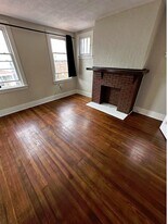 1212 Holmes St in Mckees Rocks, PA - Building Photo