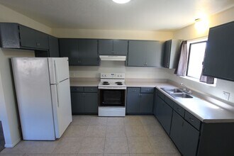 2905 N 3rd St in Flagstaff, AZ - Foto de edificio - Building Photo