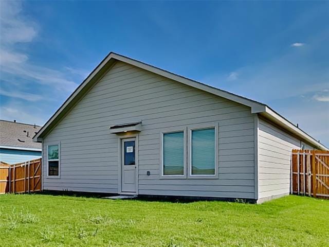 property at 3707 Longleaf Dr