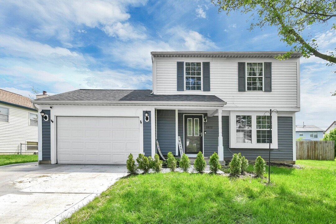 3072 Bocastle Ct in Reynoldsburg, OH - Foto de edificio