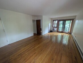 77-03 24th Ave in Queens, NY - Building Photo - Building Photo