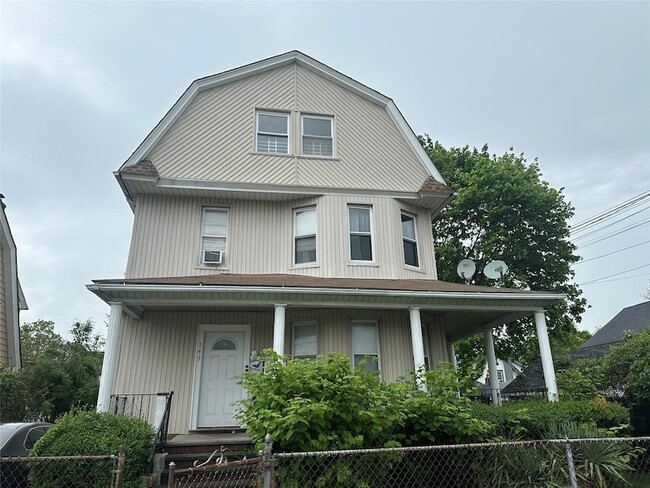 property at 149 Washburn Ave