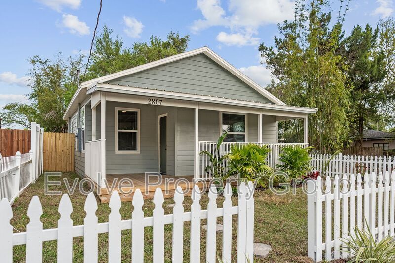 2807 S Brown Ave in Orlando, FL - Building Photo