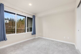 23702 8th Dr SE in Bothell, WA - Building Photo - Building Photo