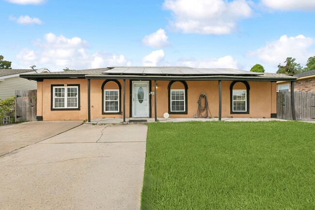 5832 Segnette Dr in Marrero, LA - Building Photo - Building Photo