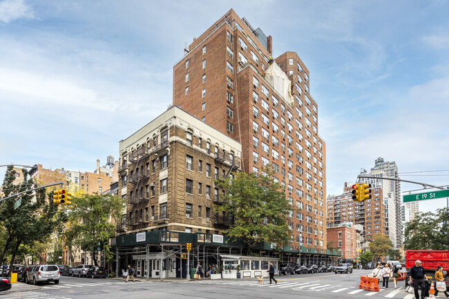 32 Gramercy Park S in New York, NY - Foto de edificio - Building Photo