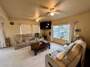 508 Darby Dr in Bellingham, WA - Building Photo - Building Photo