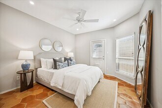 2607 Link Rd in Houston, TX - Building Photo - Building Photo