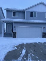 5970 36th St S in Fargo, ND - Building Photo