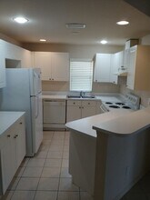 123 NE 16th Pl in Cape Coral, FL - Building Photo - Building Photo