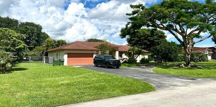 1771 NW 17th St in Homestead, FL - Building Photo - Building Photo