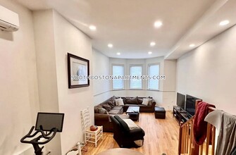 141 L St, Unit 3 in Boston, MA - Building Photo - Building Photo