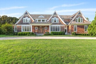 16 Ranch Ct in Sagaponack, NY - Building Photo - Building Photo