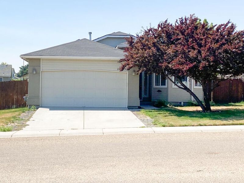 14485 Gresham Dr in Caldwell, ID - Building Photo