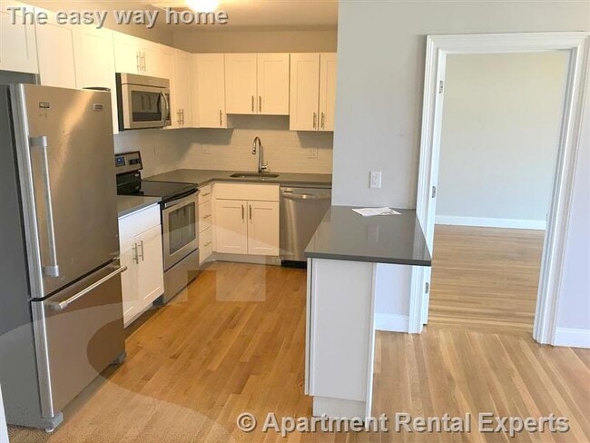 134 Summer St in Malden, MA - Foto de edificio - Building Photo