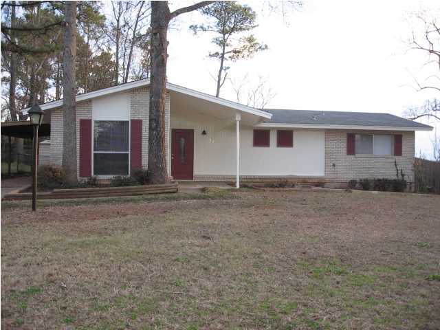 130 Teri Ln in Prattville, AL - Building Photo