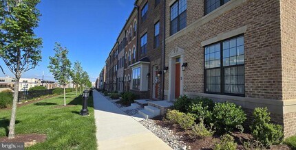 627 Leigh Wy. in Forest Heights, MD - Building Photo - Building Photo