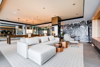 The Landmark South in Doral, FL - Foto de edificio - Building Photo