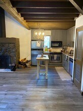 13580 Nine Bark in Sisters, OR - Building Photo - Building Photo