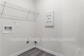 109-B-109 E Johnson Cir in Clarksville, TN - Building Photo - Building Photo